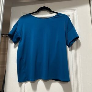 Banana Republic Blue T-shirt blouse, used great condition